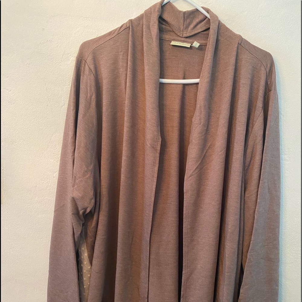 Logo Lounge by Lori Goldstein